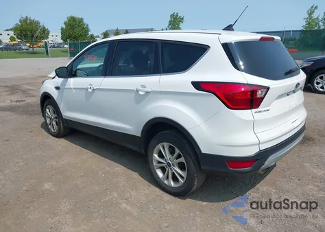 2019 Ford Escape Se from USA, damaged, VIN 1FMCU9GD1KUB14966